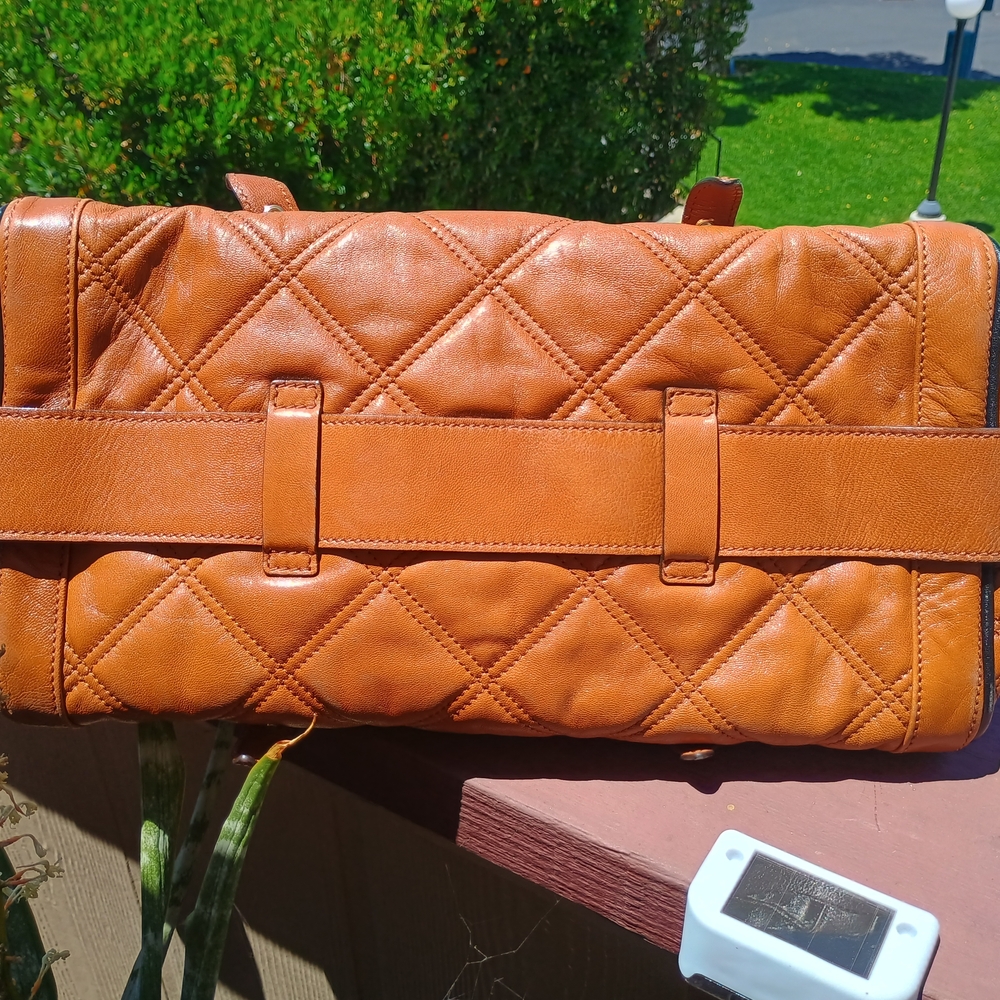 Marc Jacobs 'Emily' Bowler Satchel in Caramel Brown Quilted Leather - Picture 5 of 15